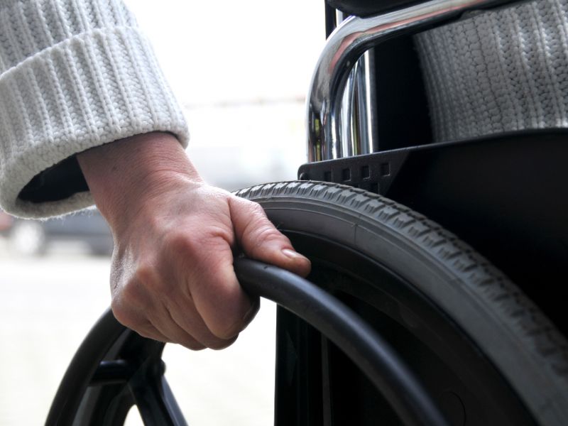 До 100,5 тис. грн можуть отримати працедавці за облаштування робочих місць для осіб з інвалідністю