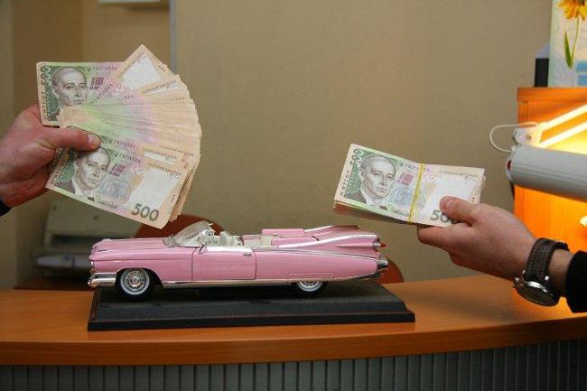 Підприємець - платник ПДВ має право на податковий кредит з придбаного авто