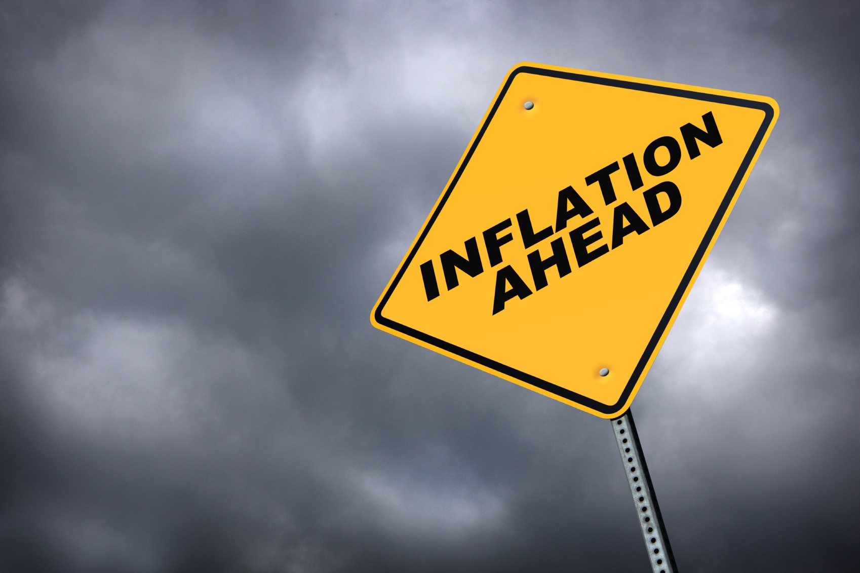 НБУ очікує річну інфляцію в 2 кварталі вище 50%