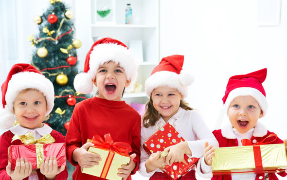 Дитячі новорічні подарунки вартістю 609 грн не оподатковуються ПДФО