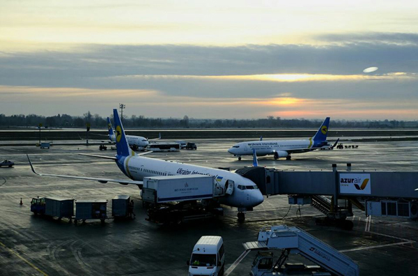 З 24 березня в Україні закривають усі аеропорти, крім «Борисполя»