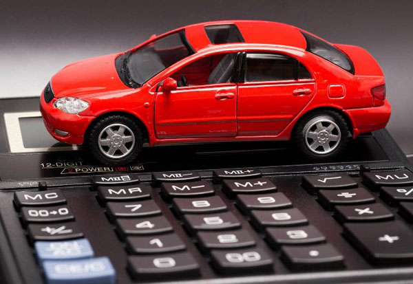 Калькулятор орієнтовної митної вартості та платежів при оформленні авто: новий сервіс від ДМС