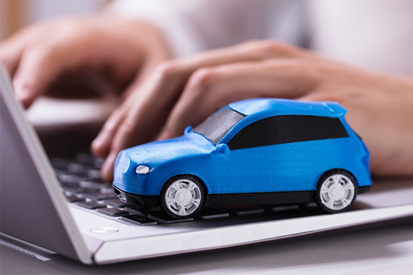 Перехід права власності на авто протягом року: як уточнити декларацію?