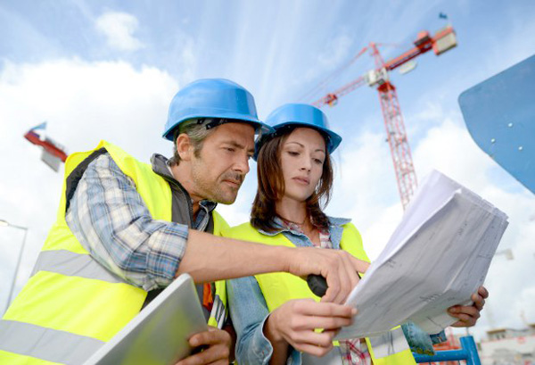 Для будівельної ліцензії потрібні працівники, найняті за  трудовими договорами: рішення ВС