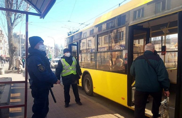 Посилення карантину в Україні: як працюватиме транспорт в «жовтих» і «червоних» зонах?