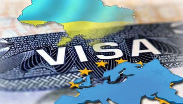 Україна в чотири рази знизить вартість е-візи для іноземців