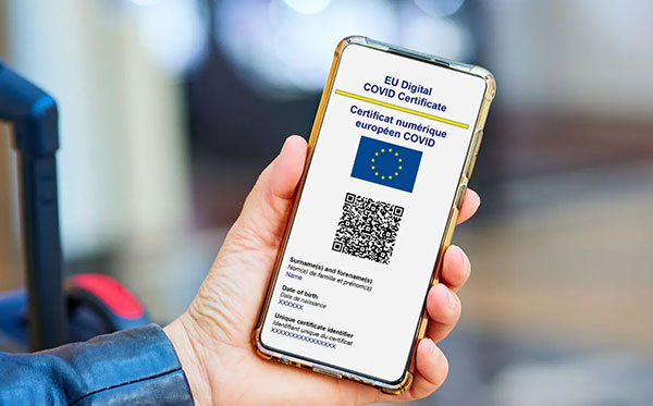 ЄС на рік продовжить термін дії ковід-паспортів