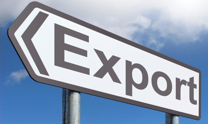 Кабмін вводить заборону на експорт добрив з України