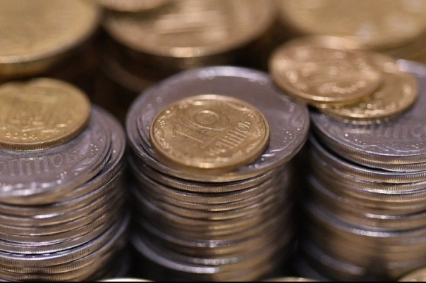 НБУ наголошує: банки зобов'язані приймати від клієнтів монети дрібних номіналів!