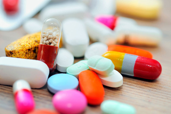 АМКУ застерігає фармацевтичні компанії не вводити в оману споживачів у рекламі ліків