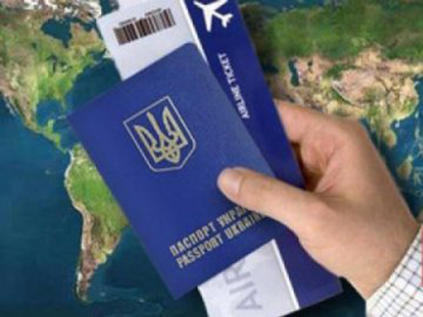 Українці зможуть їздити без віз до Колумбії та Еквадору 