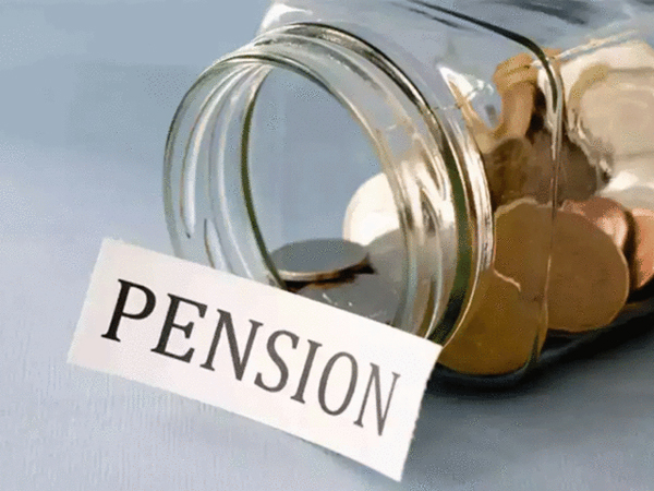 Кабмін не може скасувати доплати до пенсії, визначені законом: зразкове рішення