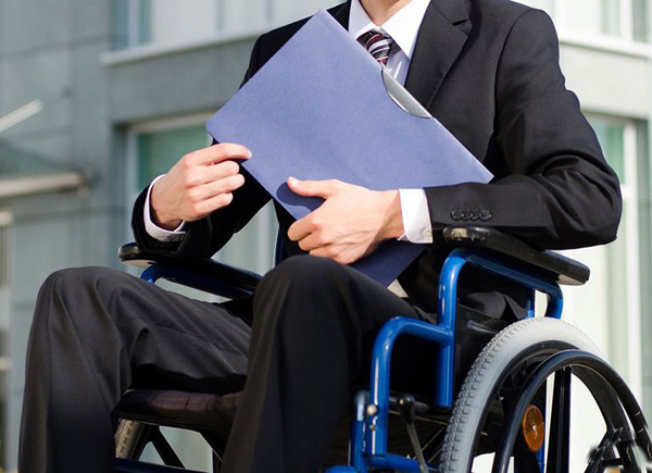 Працівник має ІІІ групу інвалідності: як застосовувати ПСП?