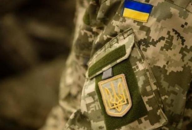 Термін дії строкового трудового договору закінчився під час мобілізації працівника: які дії роботодавця?