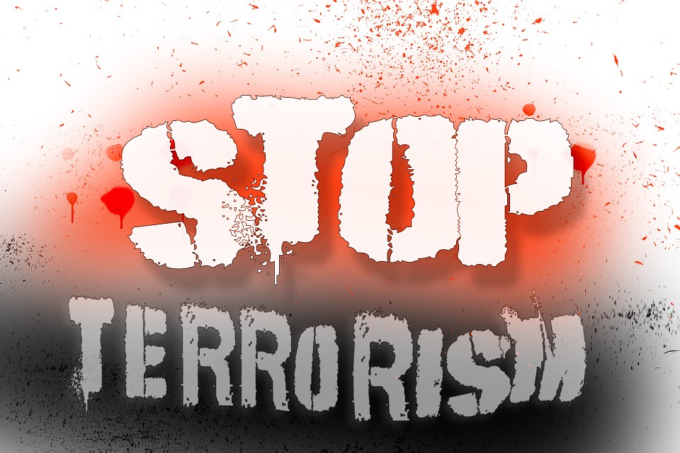 Як діяти при загрозі вчинення терористичного акту?