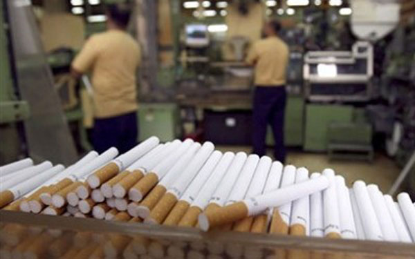 БЕБ провело обшуки у найбільших нелегальних виробників тютюну