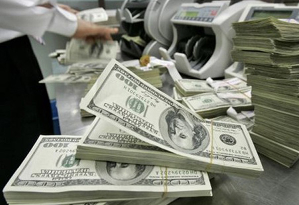 Мінекономіки пообіцяло послабити валютні обмеження для бізнесу
