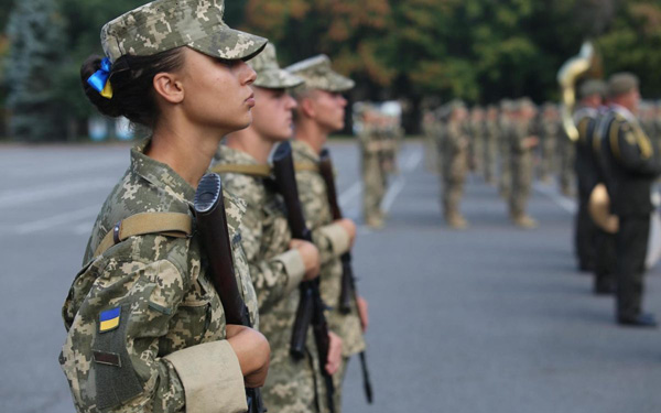 Правила військового обліку для жінок планують змінити