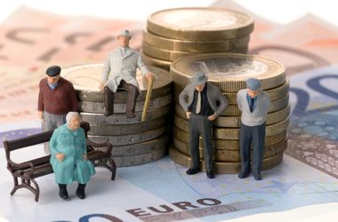 Чи допоможе українцям індексація пенсій і зарплат: хто і коли буде отримувати більше