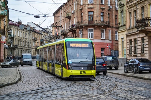 Продовження пільг для виробників електротранспорту: що пропонує бізнес?