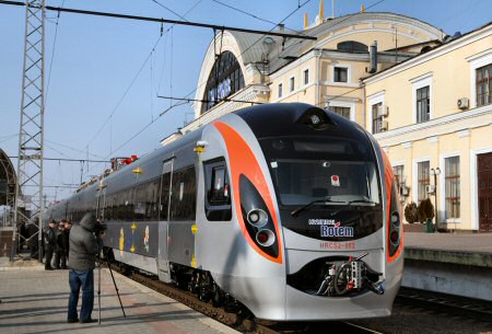 Квитки на потяги "Інтерсіті +" подорожчали на 20%