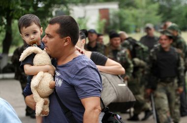 Жителів сходу не штрафуватимуть за прострочені платежі