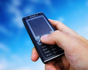 Мобільні оператори поки не будуть піднімати ціни через коливання курсу гривні