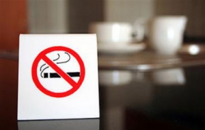 За куріння у ресторані можуть оштрафувати й відвідувачів
