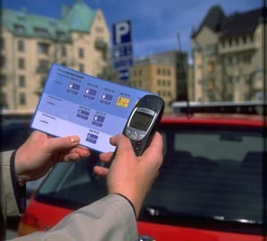 В Україні планують ввести «мобільне паркування»