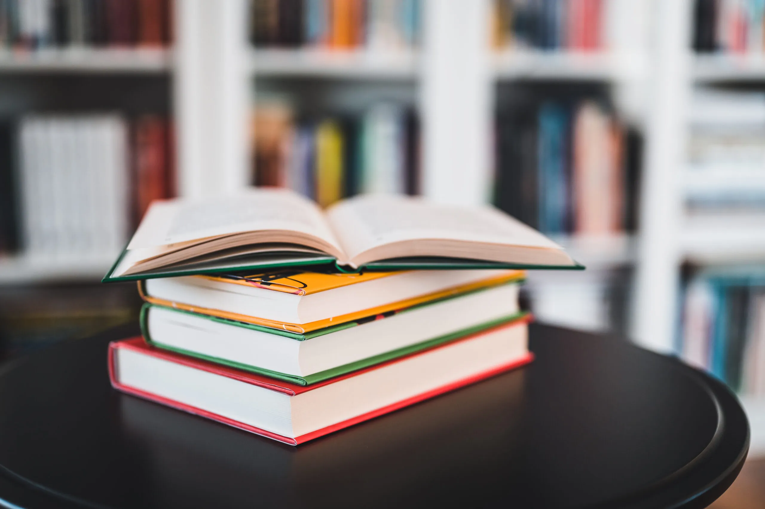 ВРУ прийняла законопроєкт про підтримку книгарень та книжкові сертифікати