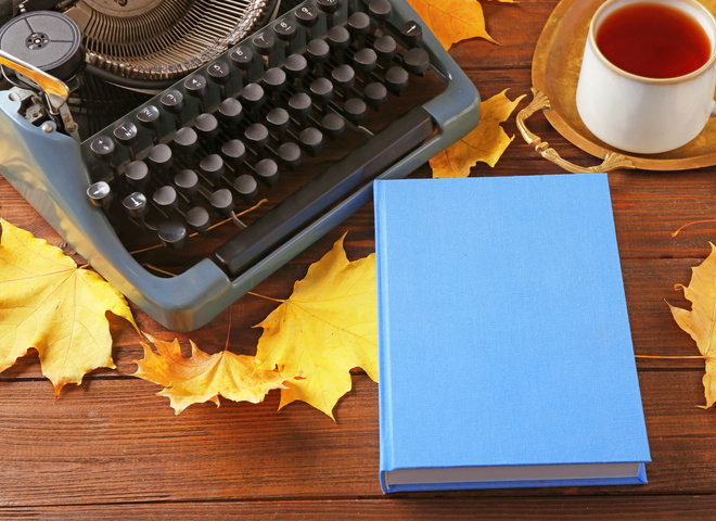 Що почитати у жовтні: 12 найцікавіших матеріалів редакції за вересень 
