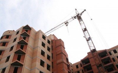 Нардепи пропонують посилити захист осіб, які придбали нерухомість в незавершених будівлях