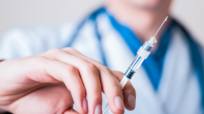 МОЗ розробило форму висновку щодо наявності протипоказань для вакцинації від COVID-19